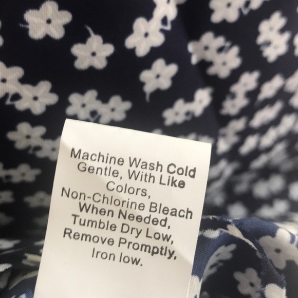 So cute blue dress with white flowers NWT - Picture 8 of 14